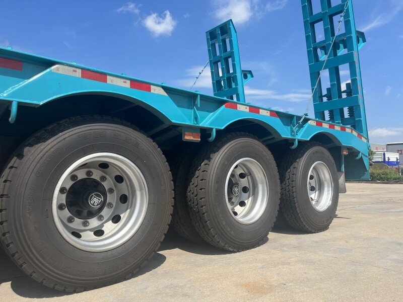 Semirremolque de plataforma baja 60T