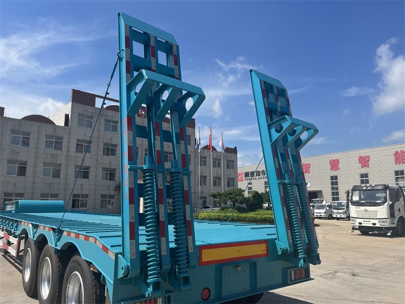 Semirremolque de plataforma baja 60T