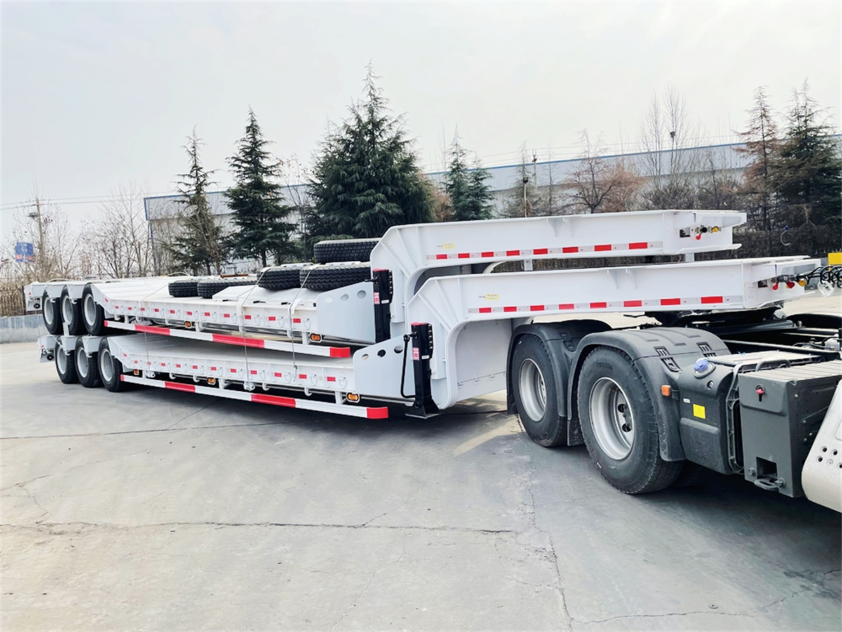 60T Low Bed Semi Trailer.png