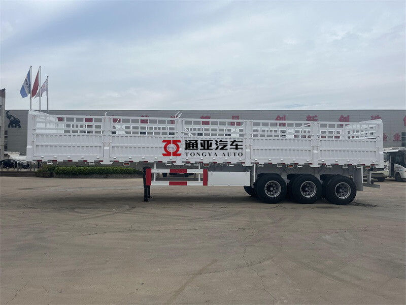 3axles Fence Semi Trailer (1).jpg