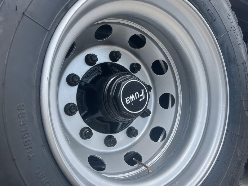 Remolque cisterna de combustible