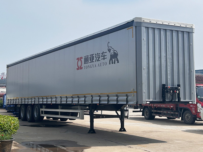 Asistiremos a COMTRANS 24 el mes que viene y esperamos encontrarnos con usted en la COMTRANS 24 .