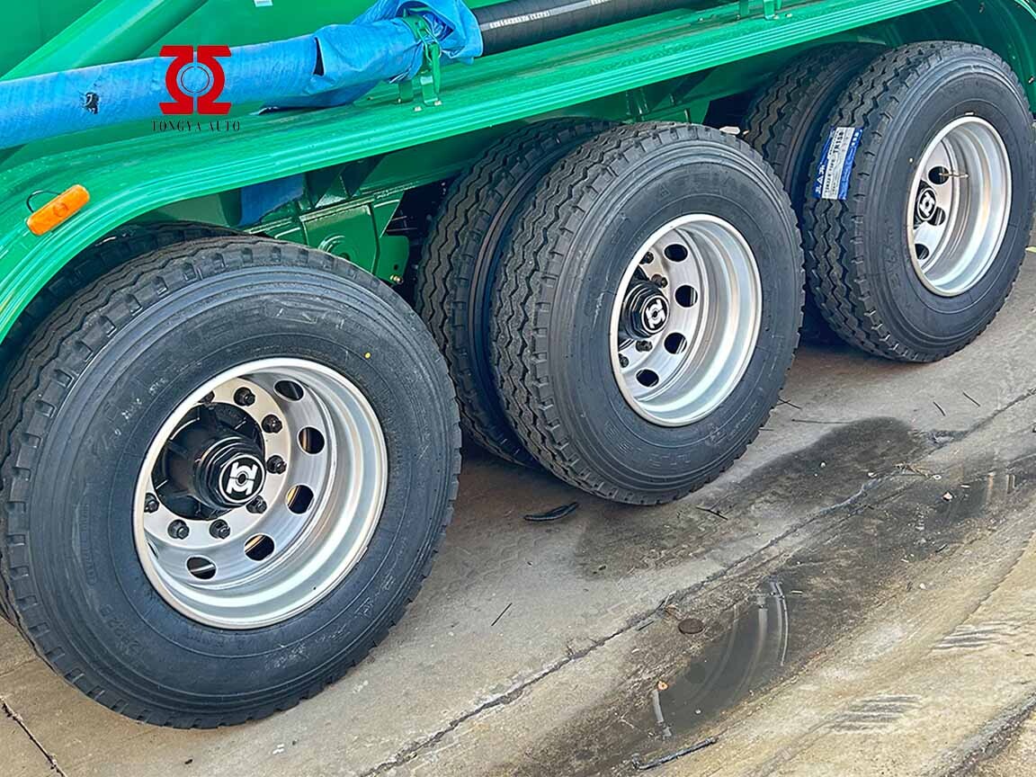 Semirremolque cisterna de cemento a granel de 3 ejes