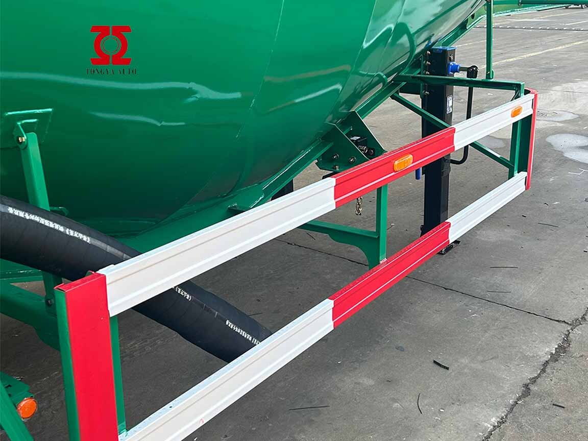 Semirremolque cisterna de cemento a granel de 3 ejes