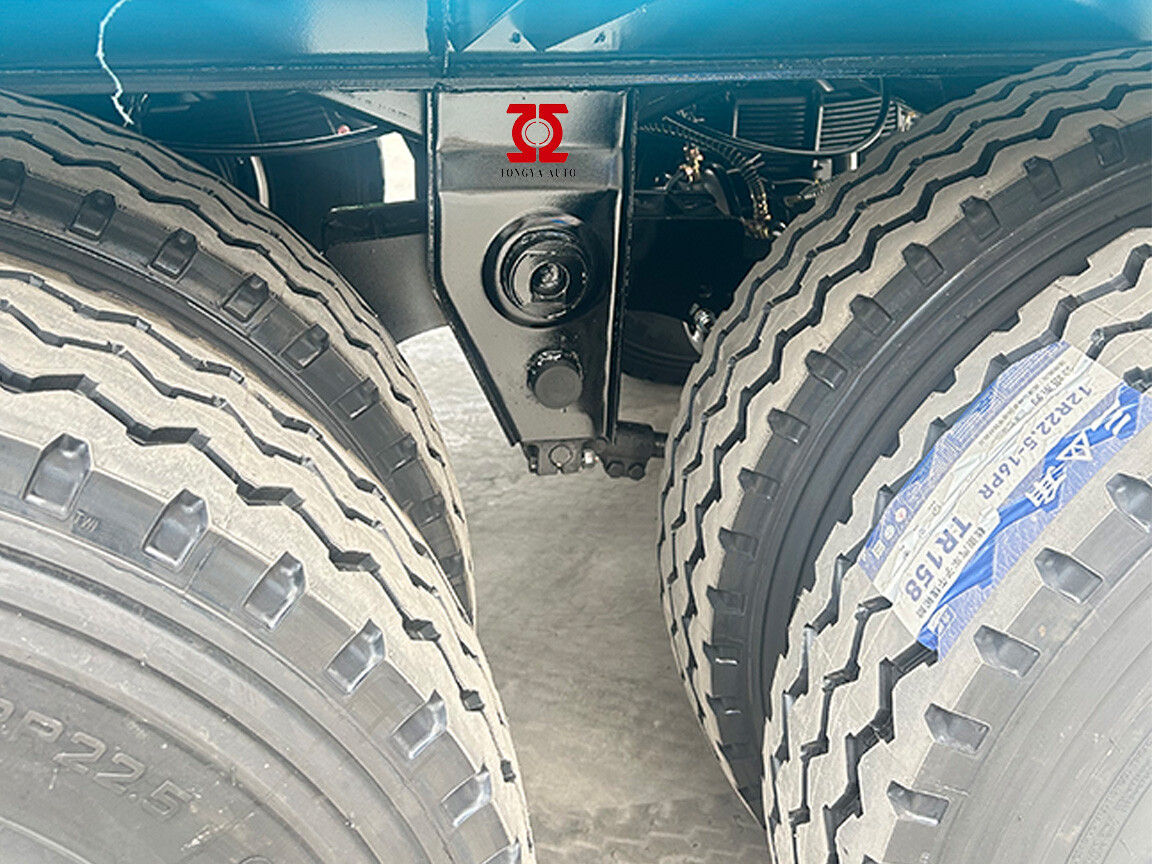 Semirremolque cisterna de asfalto