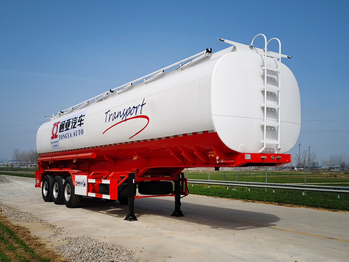 Single Tire Fuel Tanker Semi Trailer