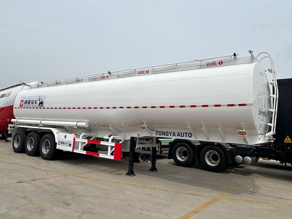 Precio de fábrica 3 ejes petrolero semirremolque para la venta