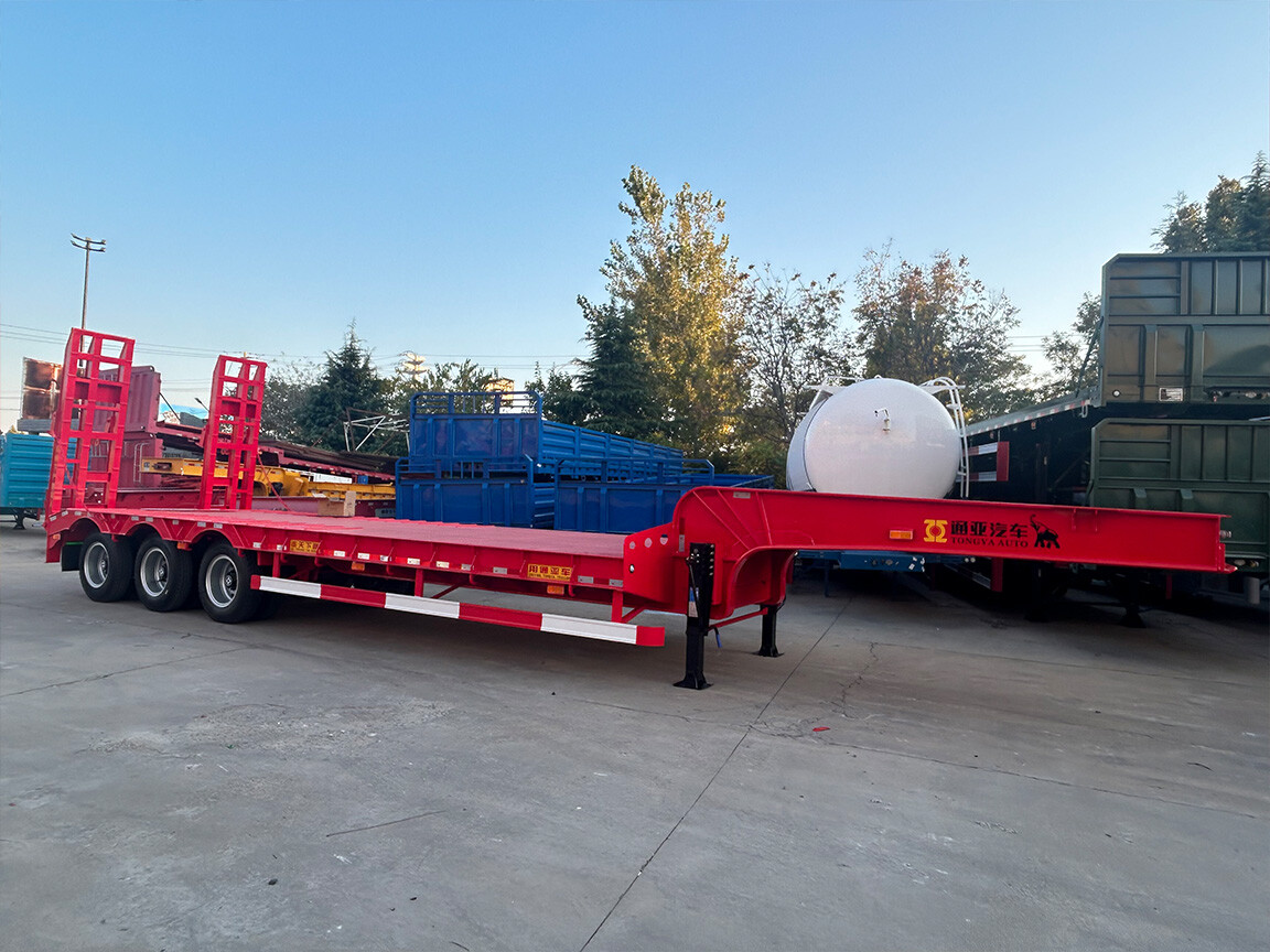 3 ejes 60T cama baja semirremolque con cuello de cisne