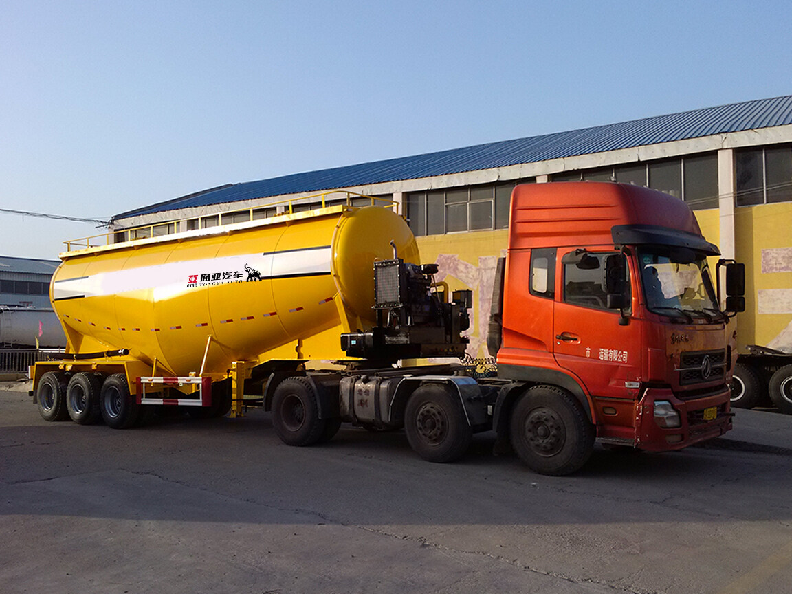 3 Eje Transportador de Polvo Semi Remolque en Venta