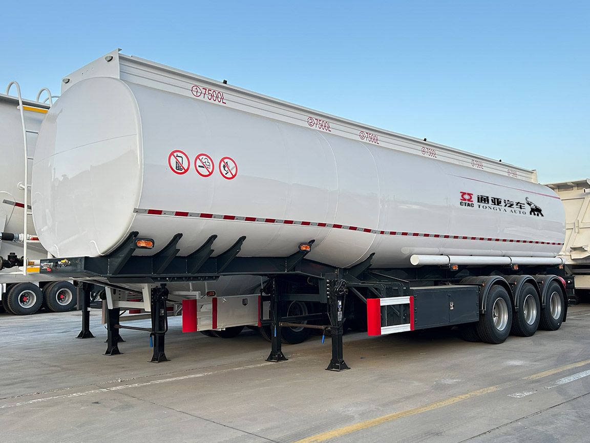 Semirremolque cisterna de combustible de aluminio