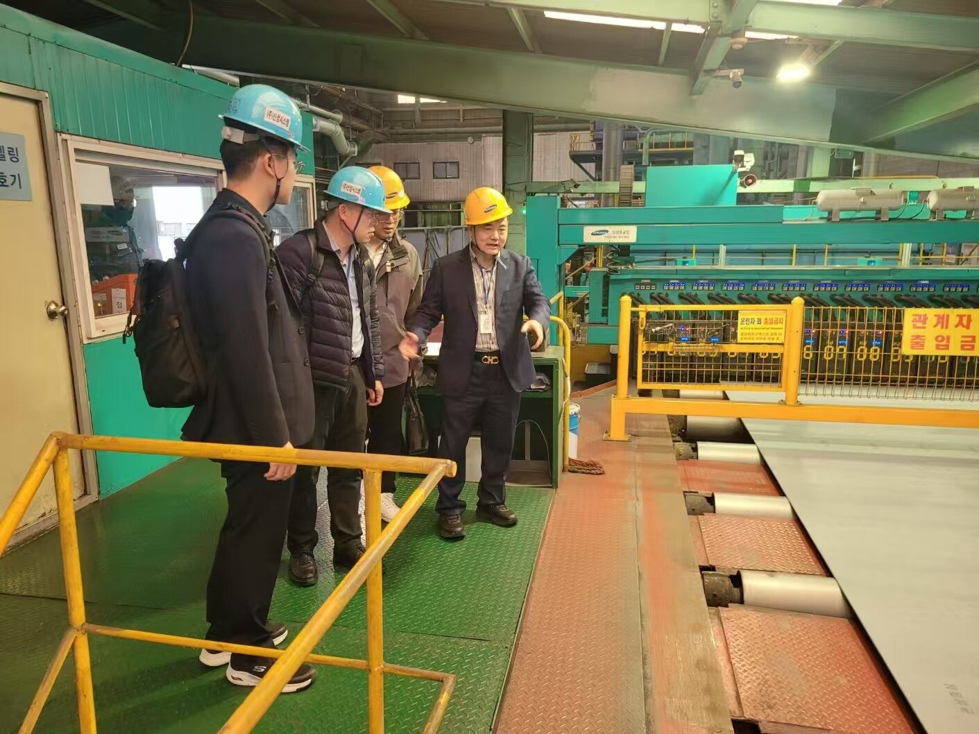 Идти рука об руку, создавать лучшее будущее - Feng Erda Group и Samsung Heavy Industries успешно согласовали план сотрудничества на 2025 год