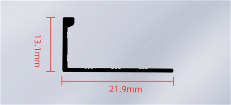 C-shaped edging strip for ceramic tile