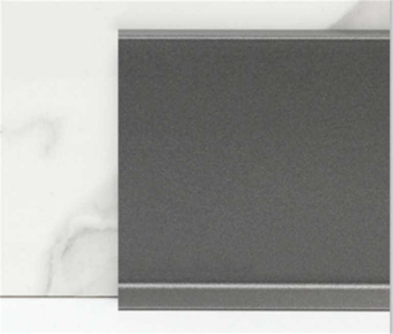 05 thick glue skirting