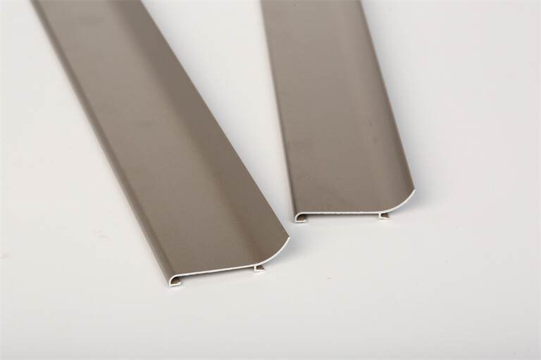 07 thick online celebrity hook A skirting line