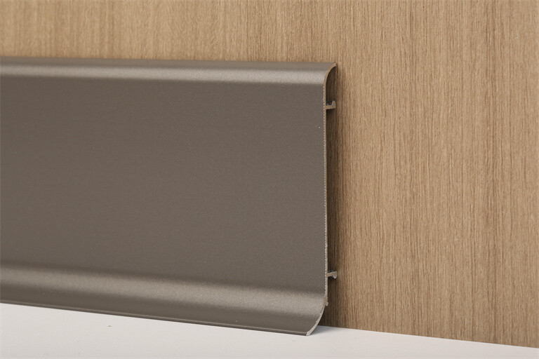 08 thick triangle A card deduction skirting line