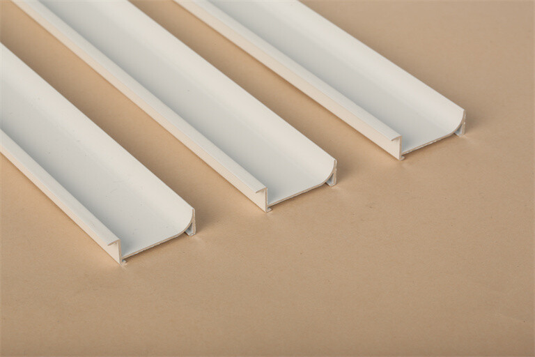  08 thick embedded baseboard