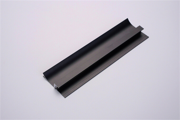 Embedded lamp belt skirting line