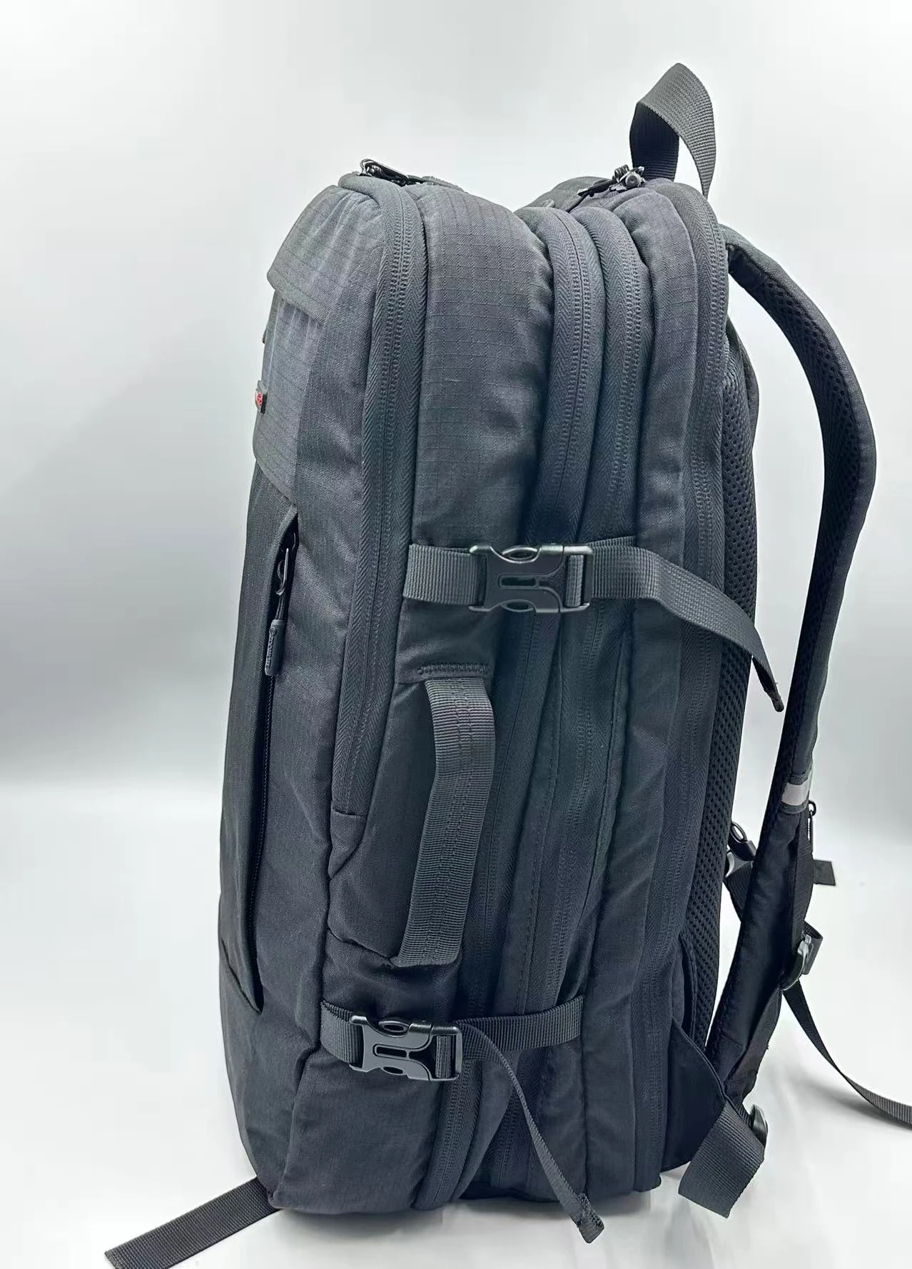 TRAVEL BACKPACK BLACK-BACK