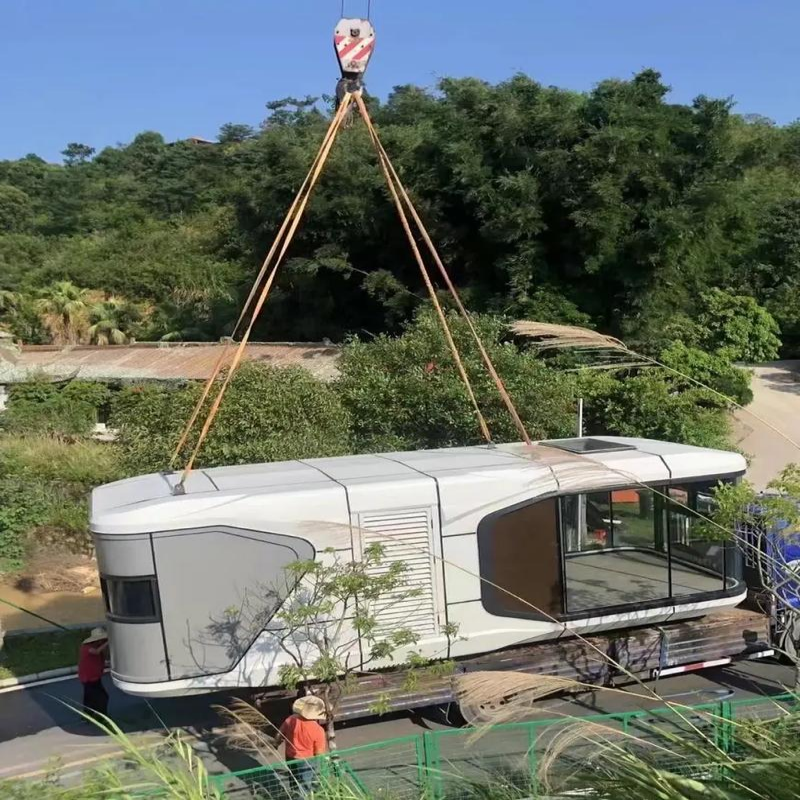 Cápsula espacial B7