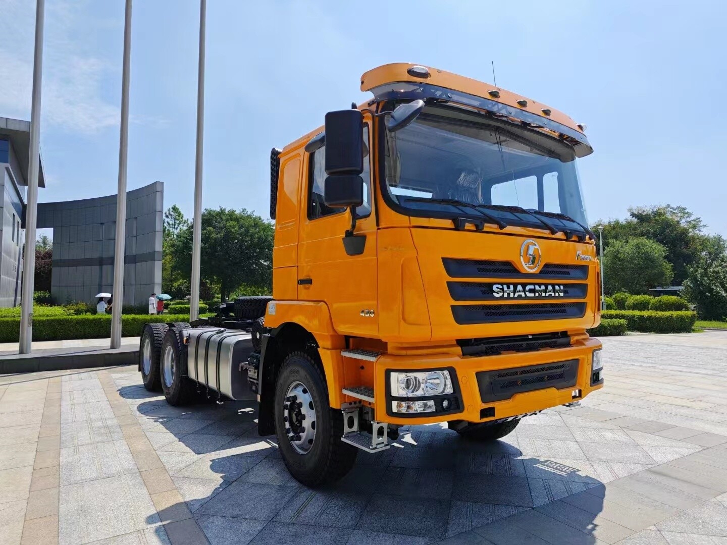 F3000 Прицепной грузовик 6x4