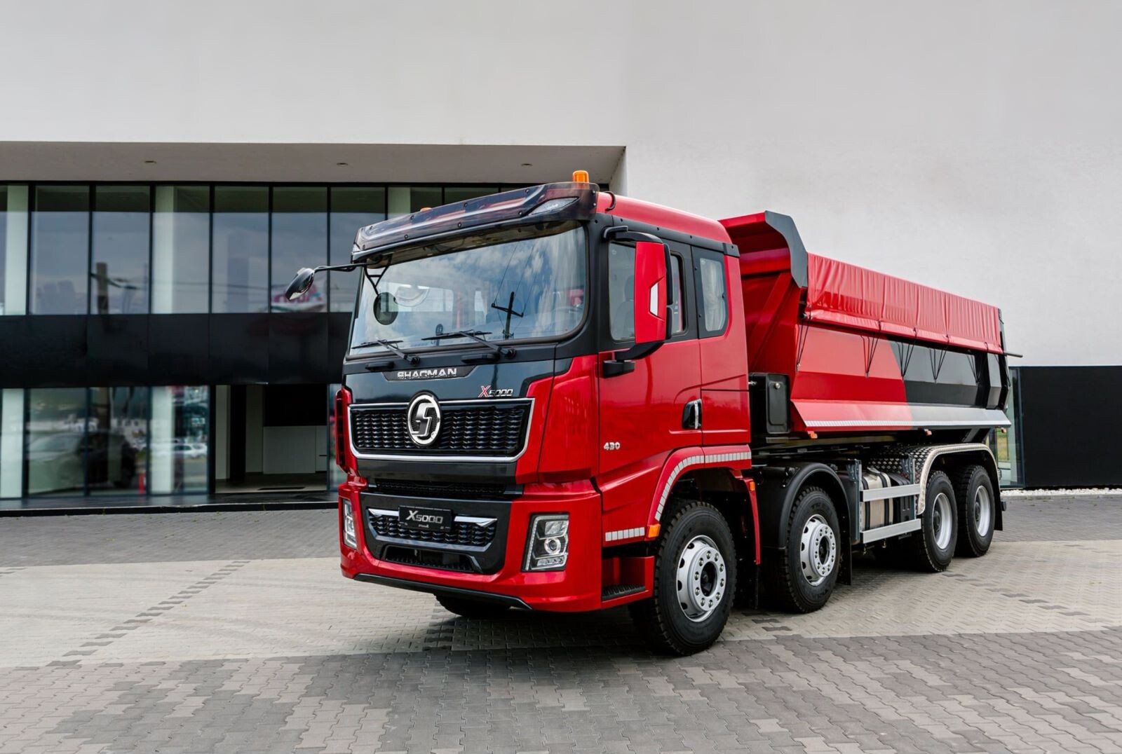 X5000 8x4 Самосвал