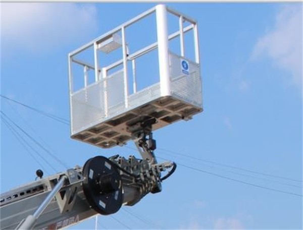  Aerial work platform truck (4).png