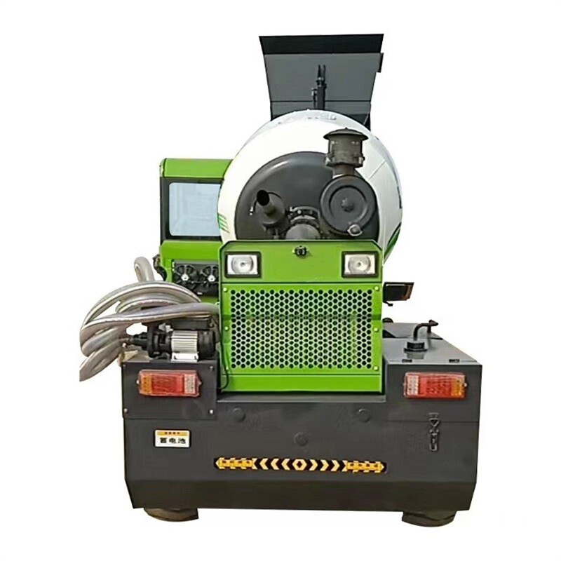 Автобетоносмеситель с самозагрузкой