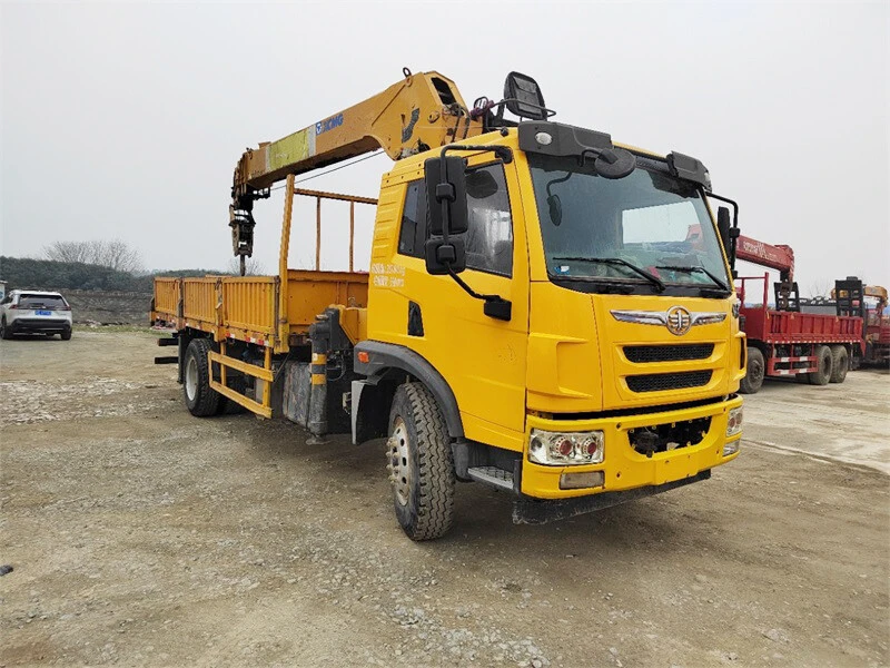 Автокран XCMG 12 тонн