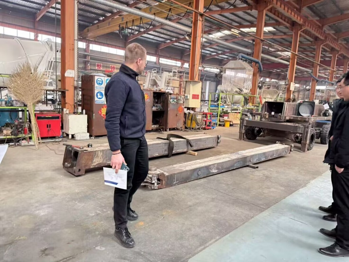 77602563F24F521E1AB08EF5B8C44EF6.jpg 77602563F24F521E1AB08EF5B8C44EF6.jpg