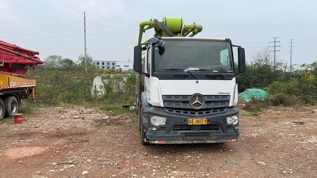 Автобетононасос-62M