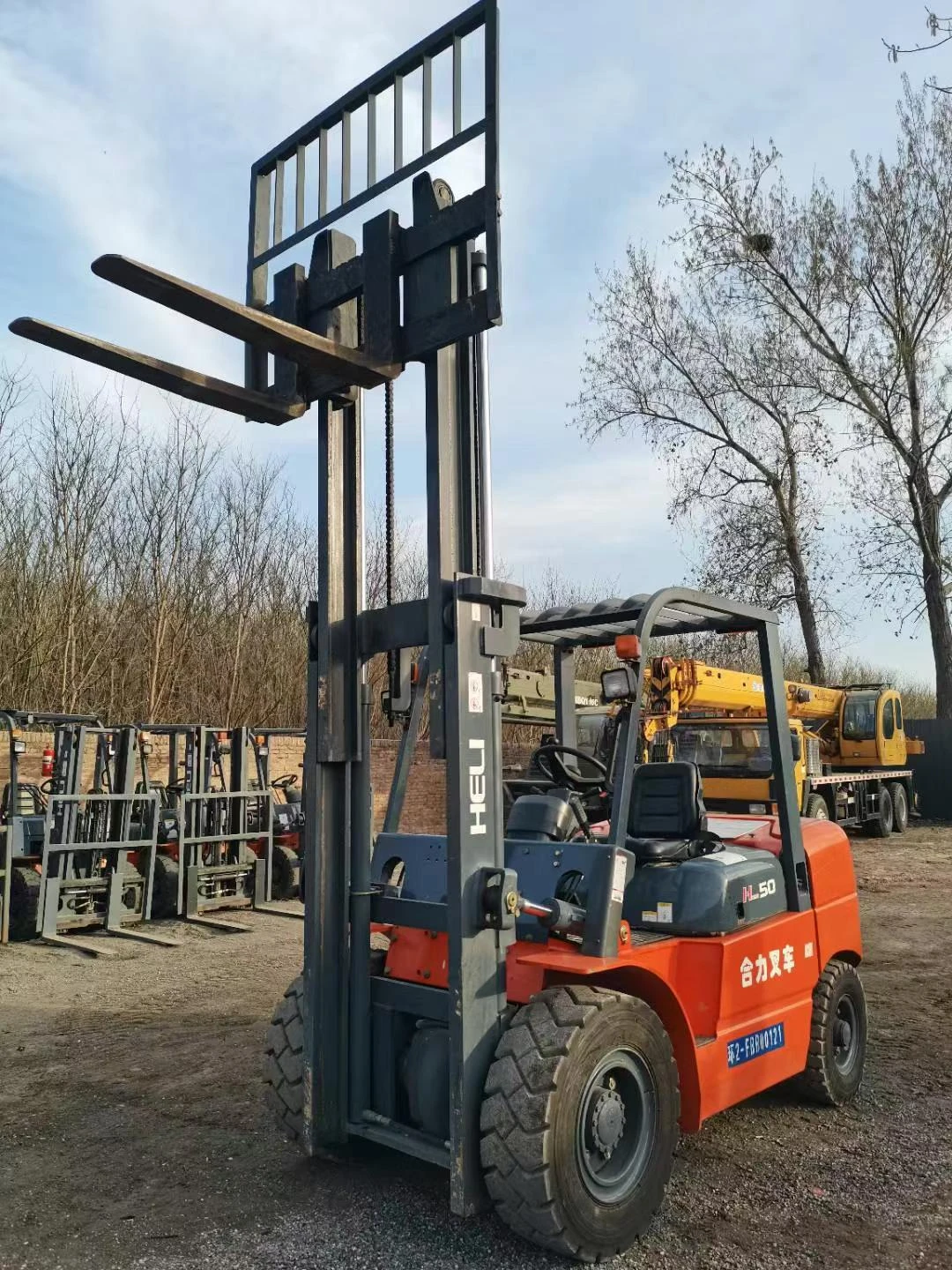 Вилочный погрузчик 5TON