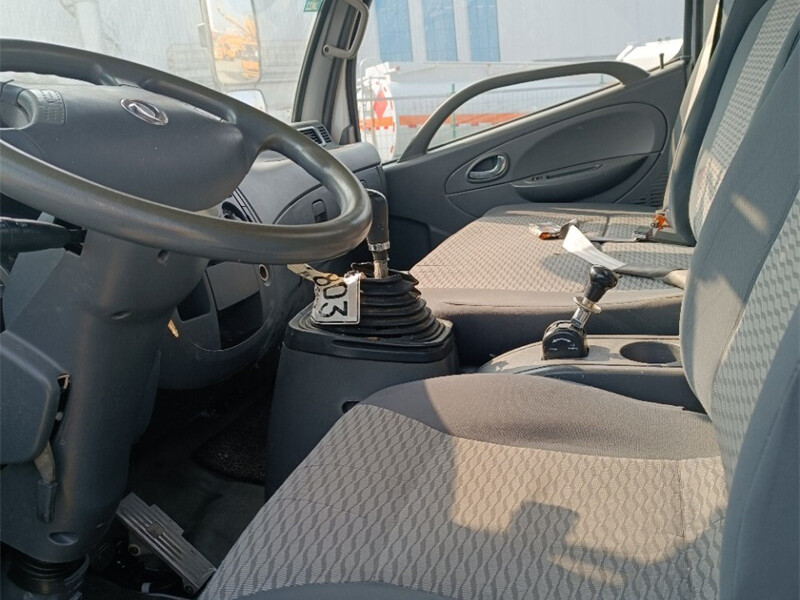 Plataforma de trabajo aérea Dongfeng Dolica de 18 m