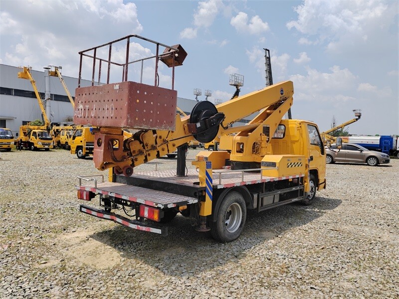 Plataforma aérea de trabajo Runli 24m
