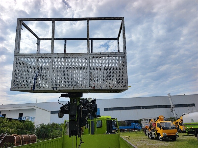 Plataforma de trabajo aérea tres en uno Dayun