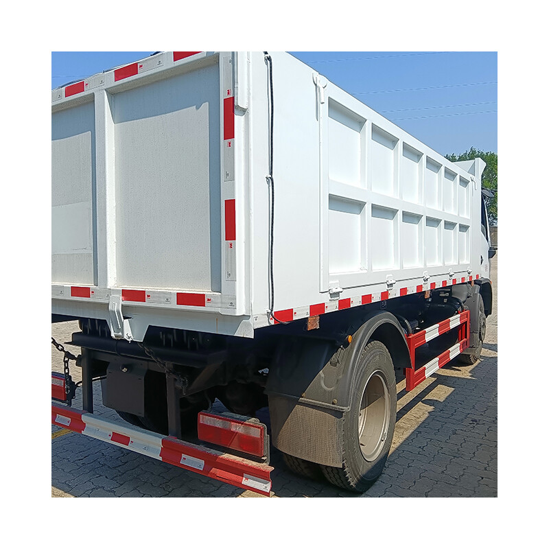 Camión volquete HOWO