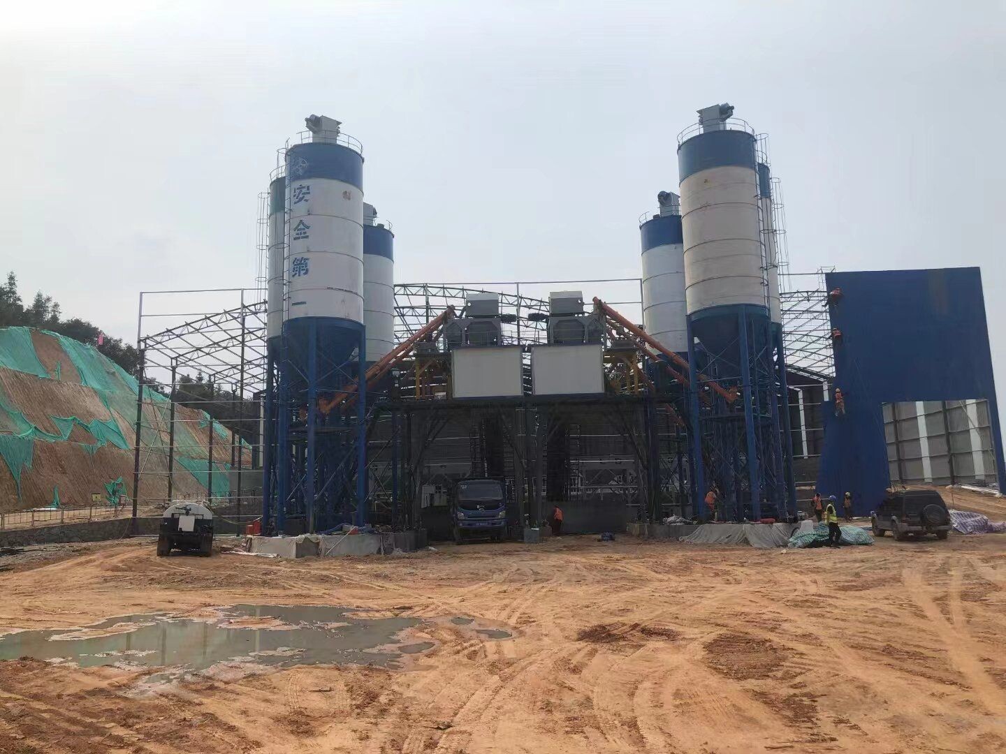 Planta mezcladora de hormigón HZS90