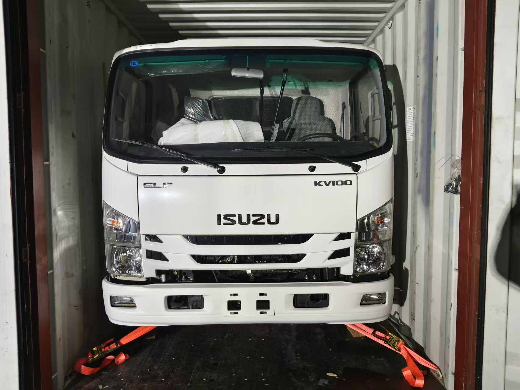 Envío de chasis Isuzu a Arabia Saudí