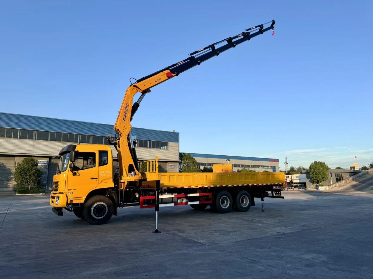 Grúa sobre camión de brazo plegable 16TON