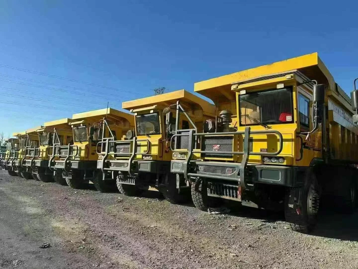 Camión volquete para minería-885A