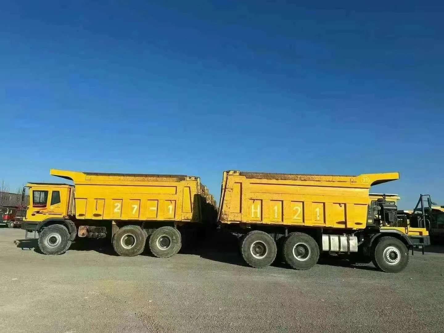 Camión volquete para minería-885A