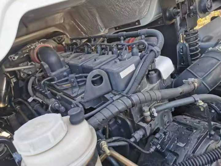 Camión tractor Dong Feng