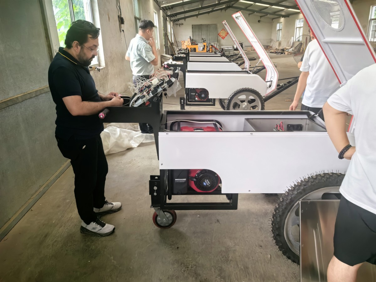 CA75CF52E240EA8FEA84C3DD39738321