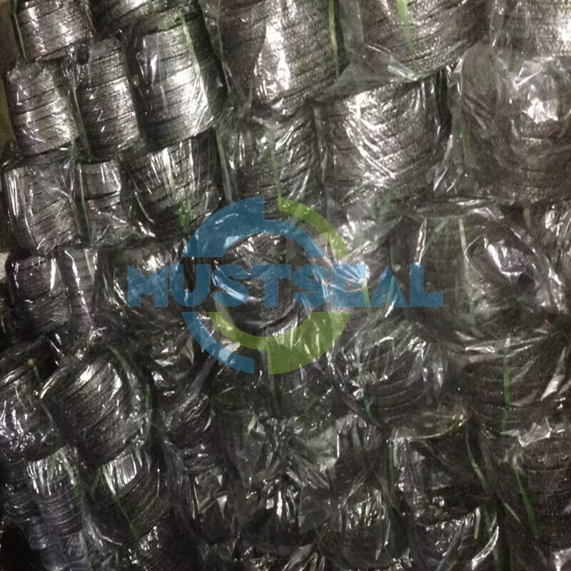 Glass fiber packing with graphite impregnation