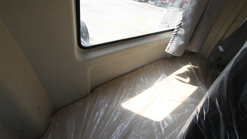 Такси Кабина 1.jpg