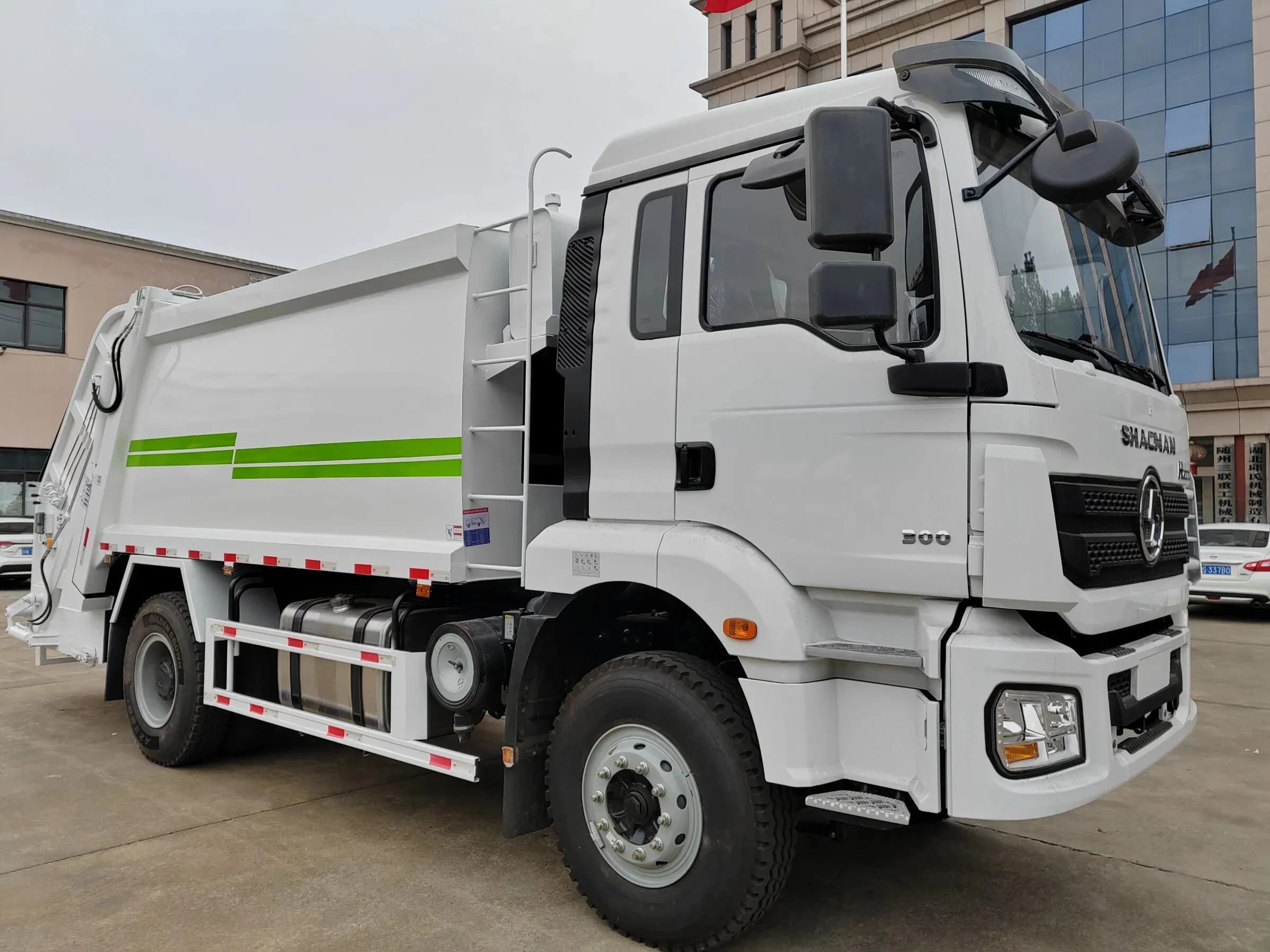H3000 4×2 Компактор для мусора