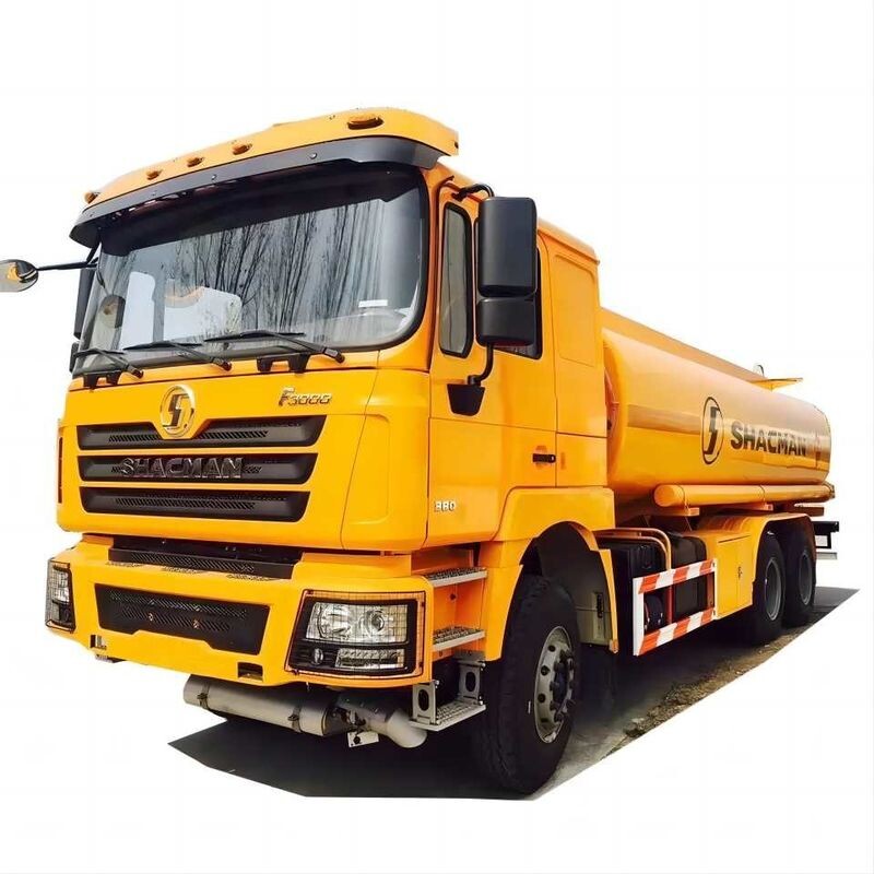 F3000 Автоцистерна для перевозки нефтепродуктов 6x4