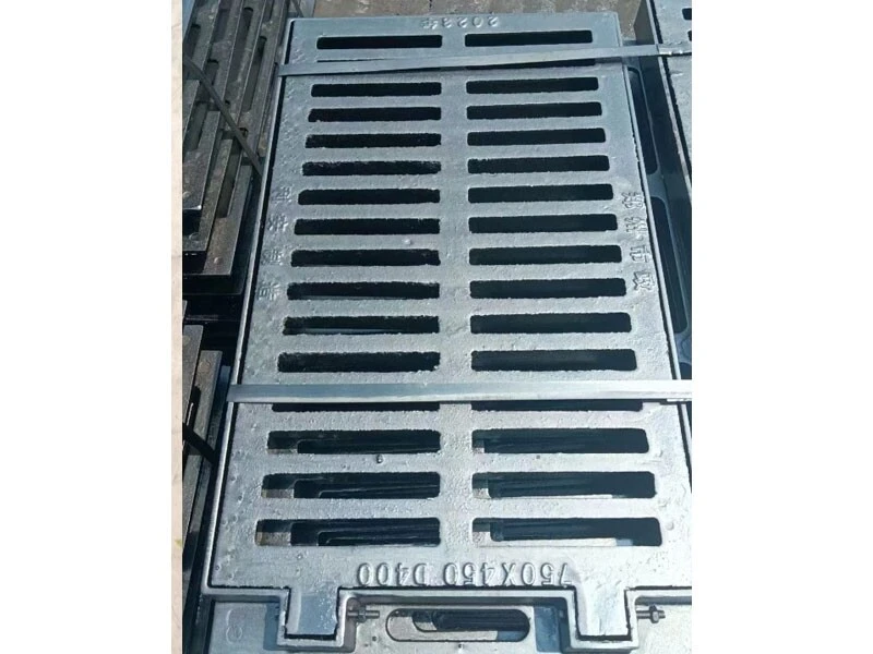 Tapa de pozo de fundición-02