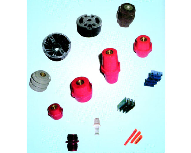 Parte de piezas aislantes de alta y baja tensión smc