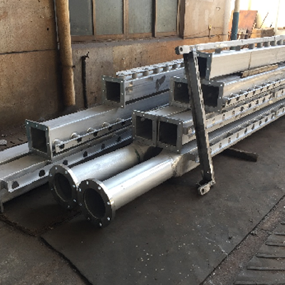 Piping of mining equipment