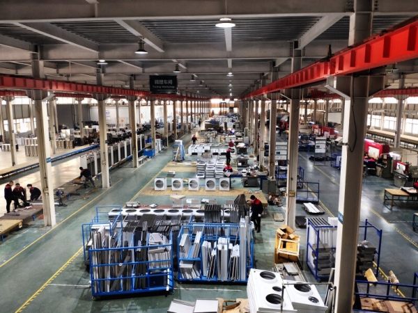 冲压车间 冲压车间1.jpg